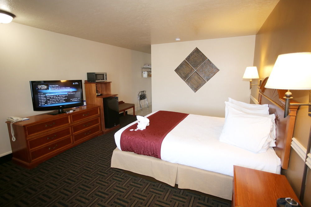 Best Western Paradise Inn Бивер Экстерьер фото